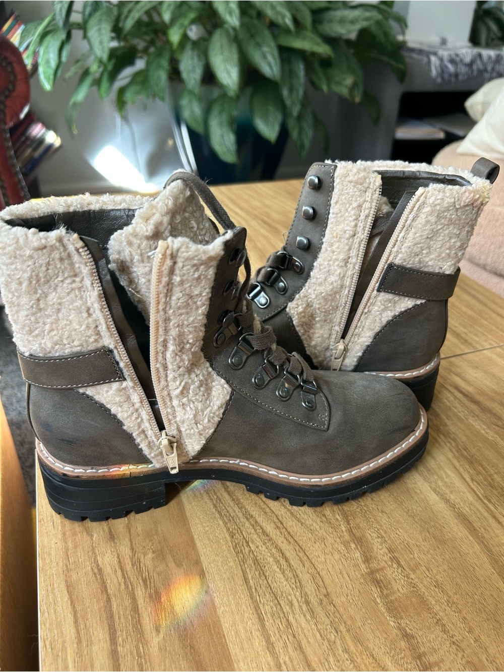 Report Taupe Faux-Shearling Lace-Up Winter Boots